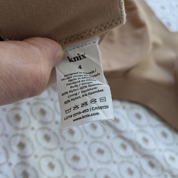 Knix Padded V-Neck Bra Wide Strap bra tan beige nude size 4 C025 - Picture 4 of 8